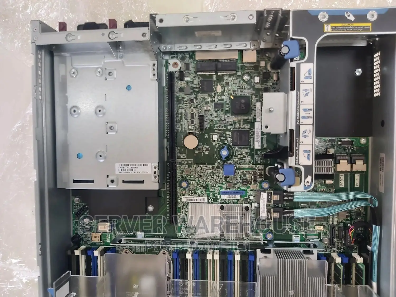 Server HP ProLiant DL 32GB Intel Xeon HDD 2T