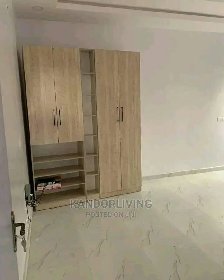 Wardrobe 6 by 6