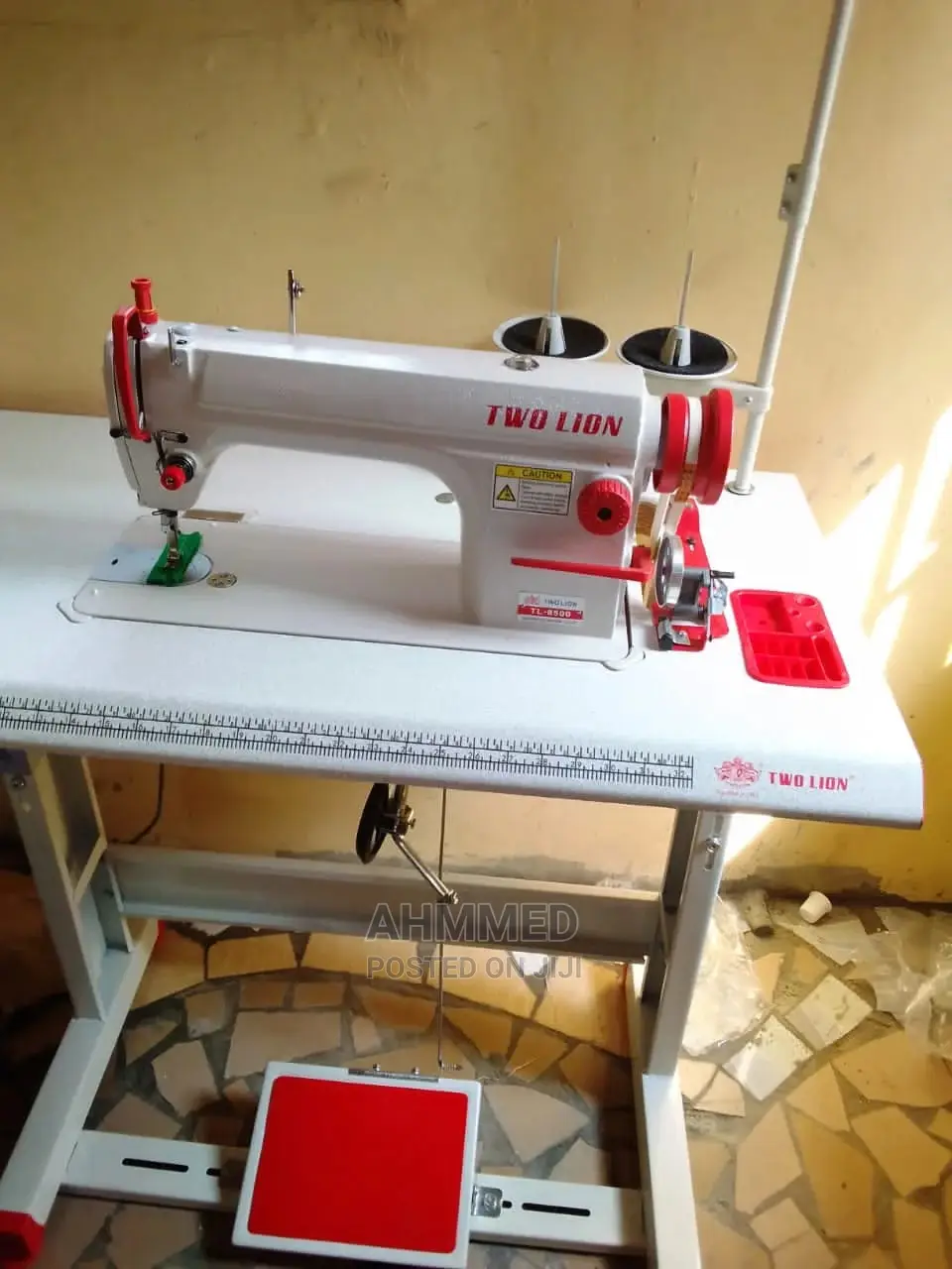 Industrial Straight Sewing Machine Two Lion 8700 in Lagos Island (Eko