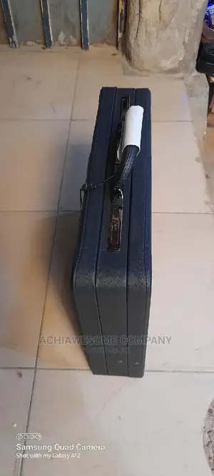 Leaves King Briefcase