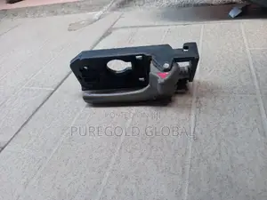 Kia Sedona 06 and 2010 Inner Handle