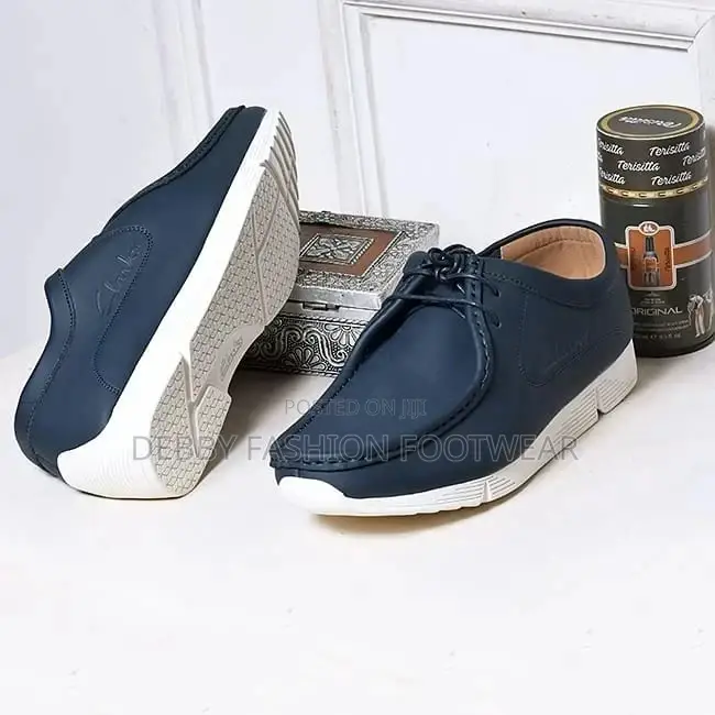 Clark Confirm Quality Shoe