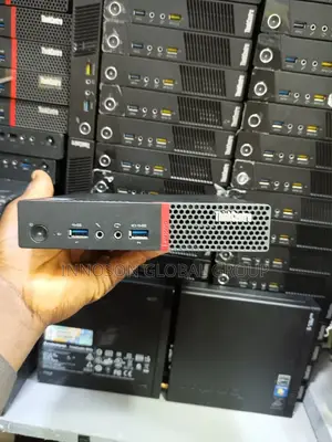 Desktop Computer Lenovo 8GB Intel Core i5 SSD 256GB