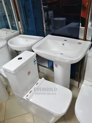Executive England Water Closet With Good Flushing System
