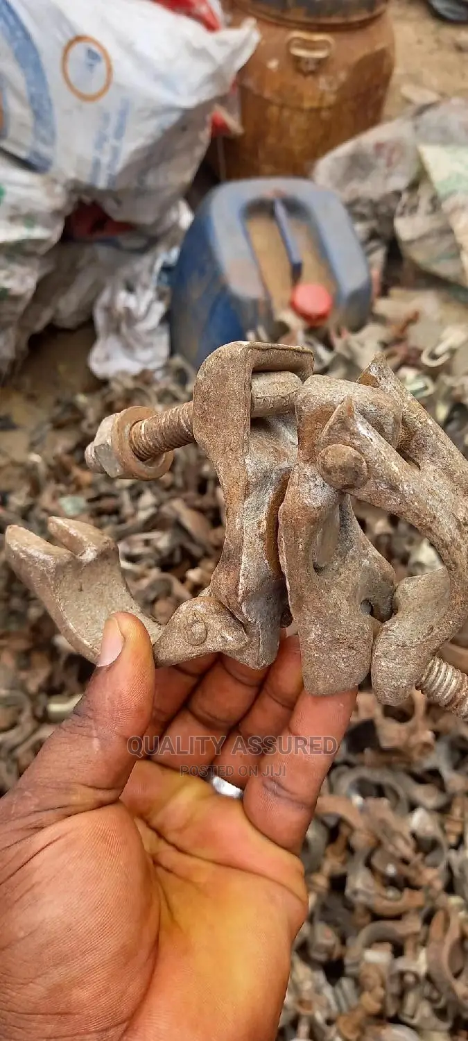 Scaffle Clips