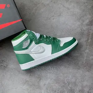 Original AIR JORDAN 1 Retro High OG Available in Store