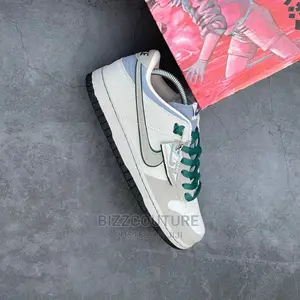 Original Otomo Katsuhiro X SDG X Nike SB Dunk in Store