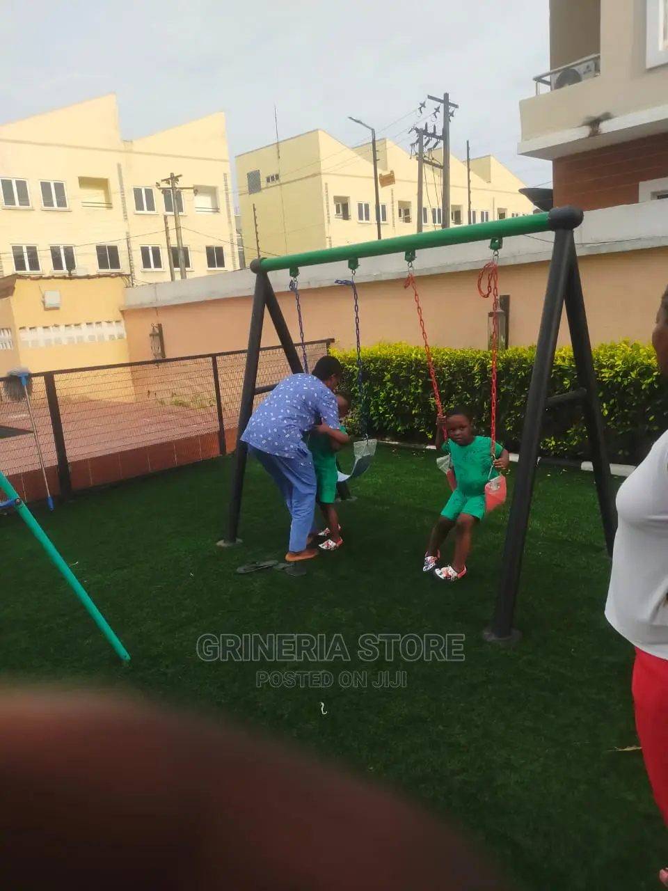 2 Seaters Outdoor Swing