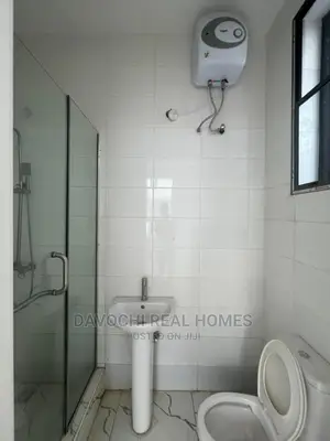 2bdrm Apartment in Ologolo Estate, Lekki for rent