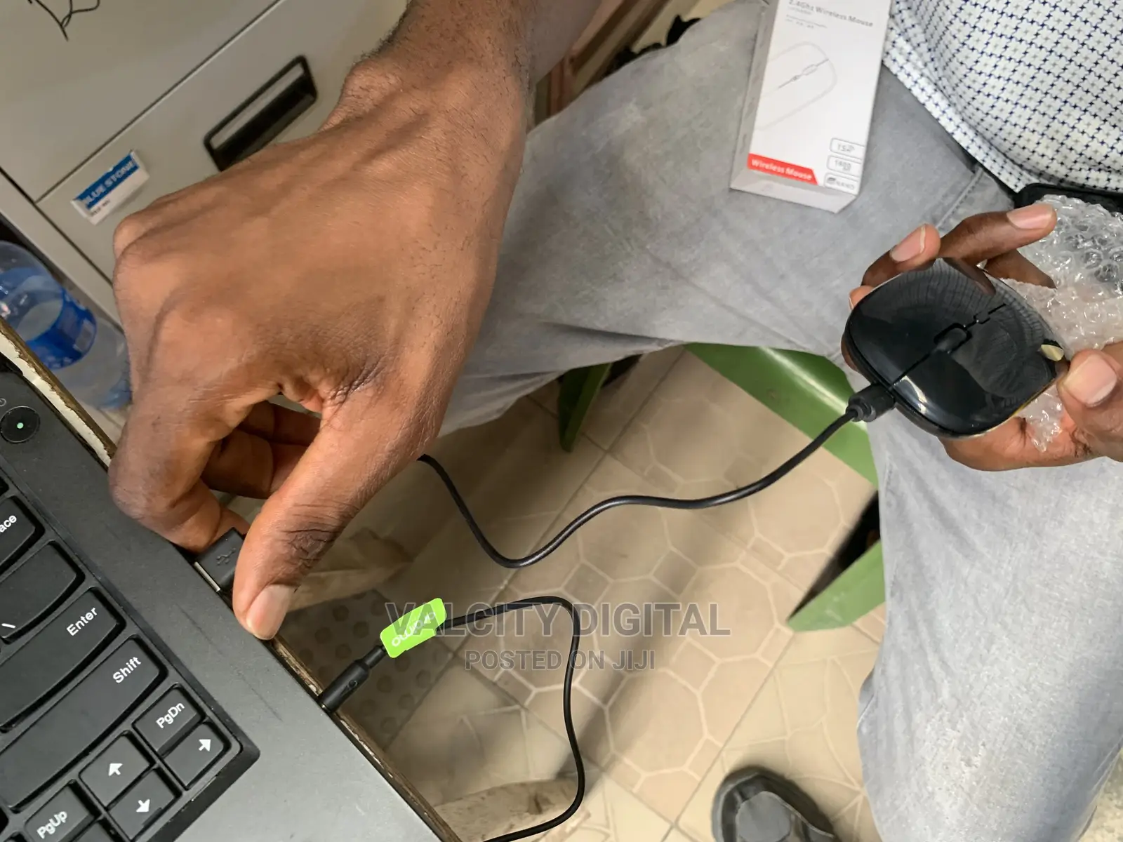 Rechargeable Wireless Mouse