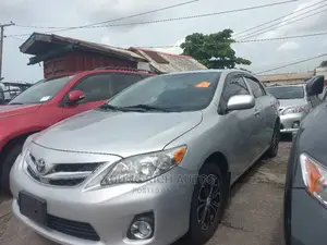 Toyota Corolla 2013 Silver