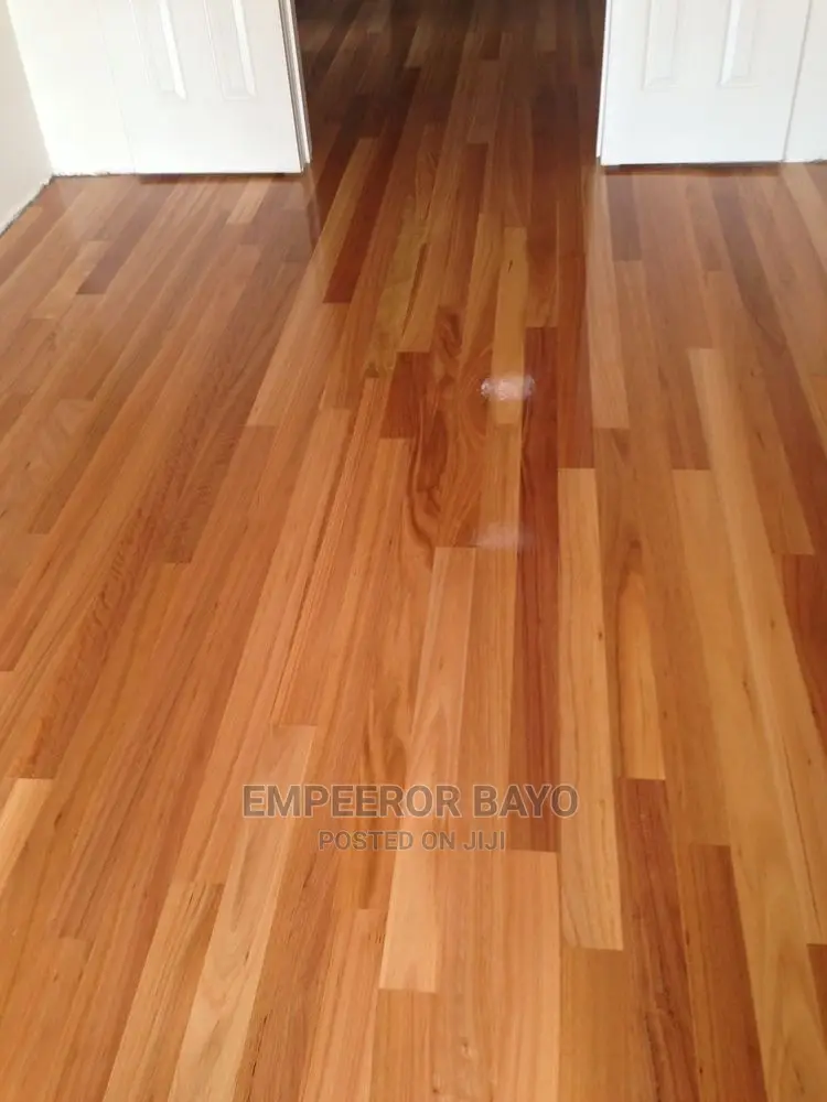 Laminated Wooden Floor