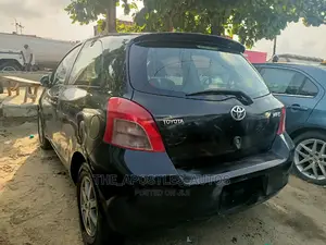 Toyota Yaris 2008 Black