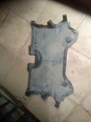 All Kinds of Mercedes Benz 4matic and Non4matic Engine Cover