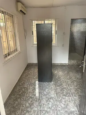 Furnished Studio Apartment in Bayo Ajayi, Agidingbi for rent
