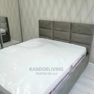 Modern Padded Bedframe 4.5X6 Bedframe