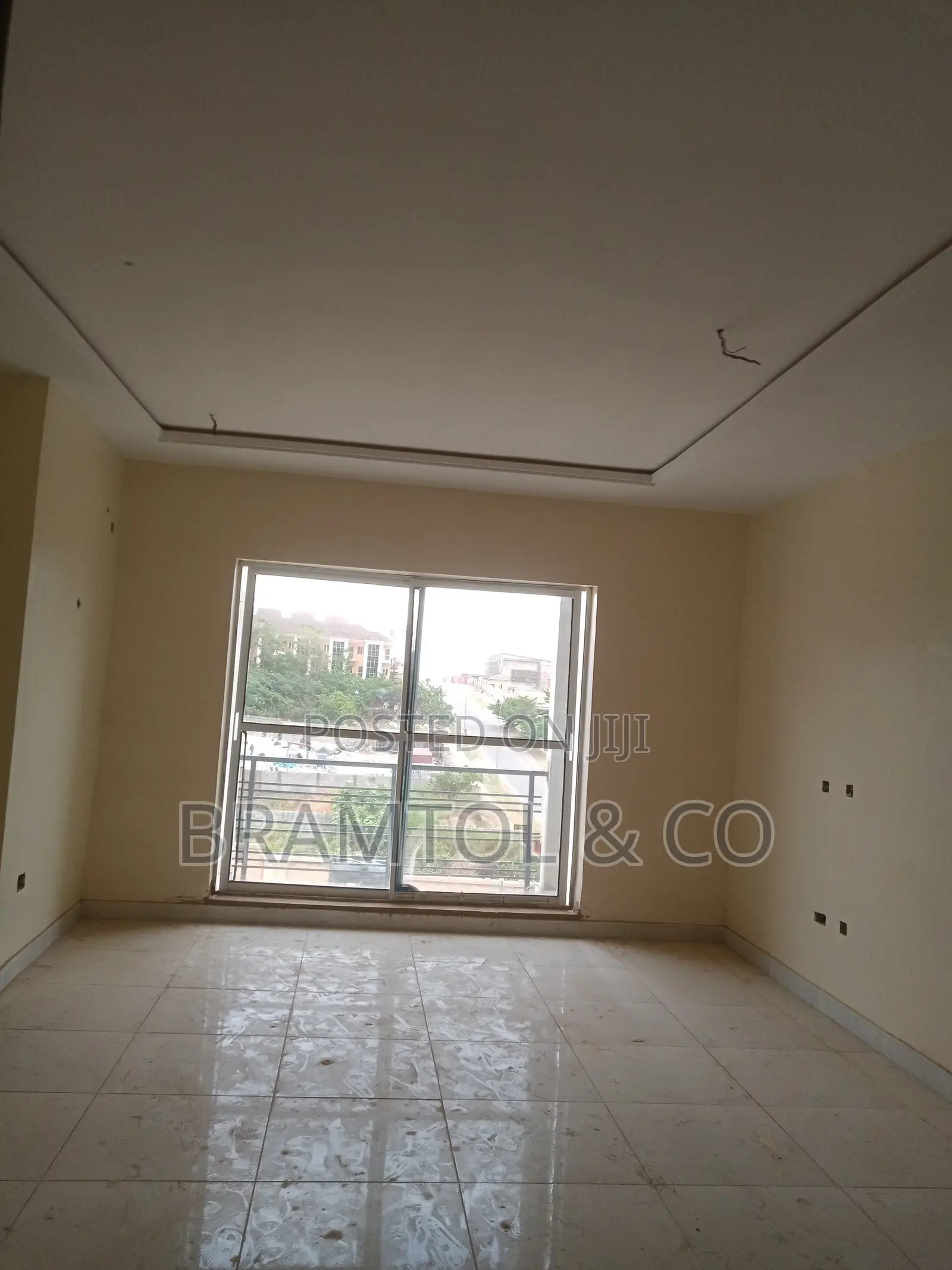 4bdrm Terraced in Guzape Sale