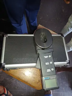 Ground Resistance Tester Etcr 2000a