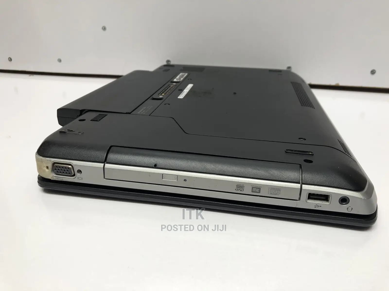 Laptop Dell Latitude E5520 4GB Intel Core I5 HDD 500GB
