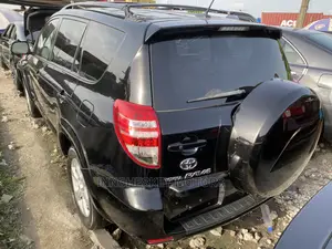 Toyota RAV4 3.5 Limited 4x4 2010 Black