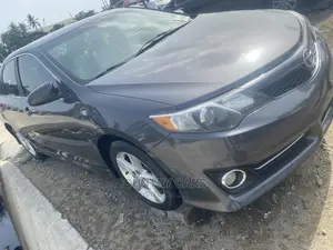Toyota Camry 2012 Gray