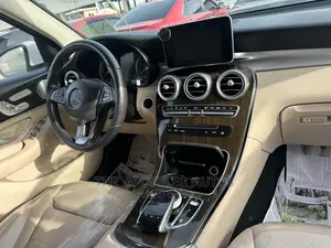 Mercedes-Benz GLC-Class 2017 White