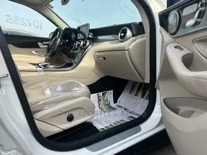 Mercedes-Benz GLC-Class 2017 White
