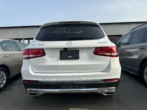 Mercedes-Benz GLC-Class 2017 White
