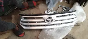 Front Grille for Toyota Highlander 2011-2012 Model