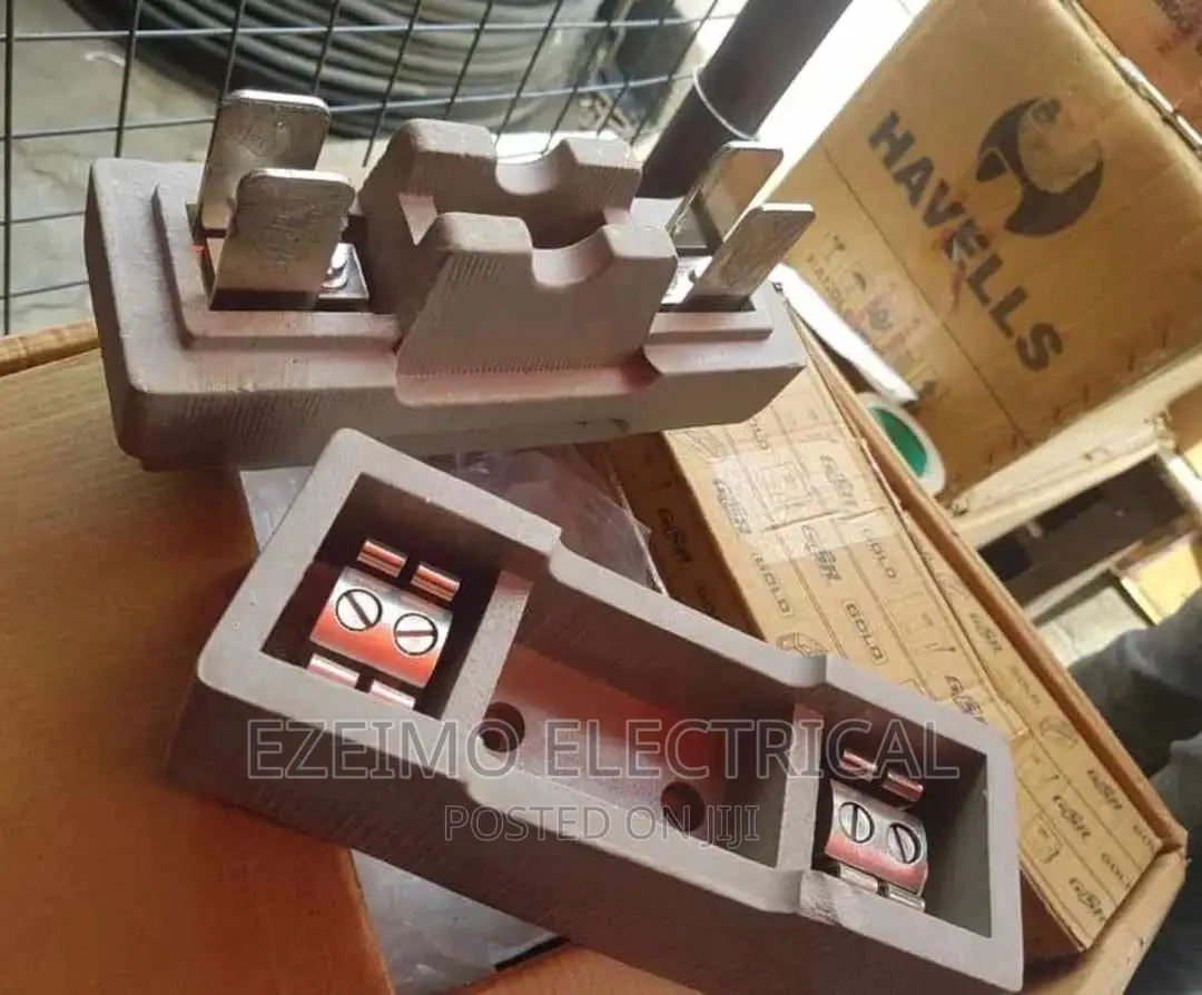 Fuse and Base