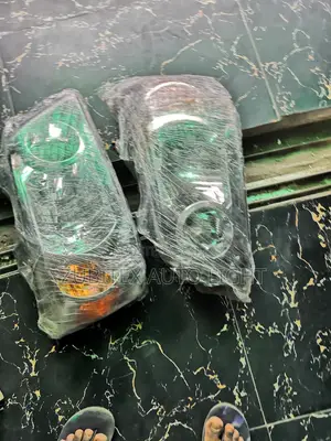 Headlamp Highlander 2005
