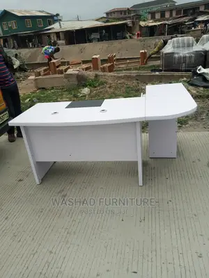 Office Corner Table