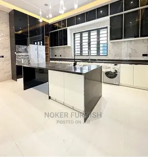 Home Kitchen Cabinets