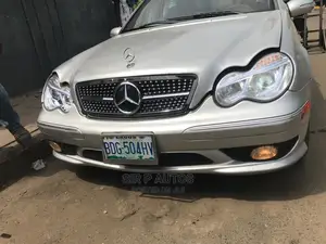 Mercedes Benz W203 Yahoo Headlamp Is Available