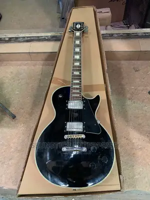 Quality Busker’S Les Paul Style Guitar