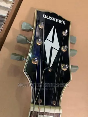 Quality Busker’S Les Paul Style Guitar