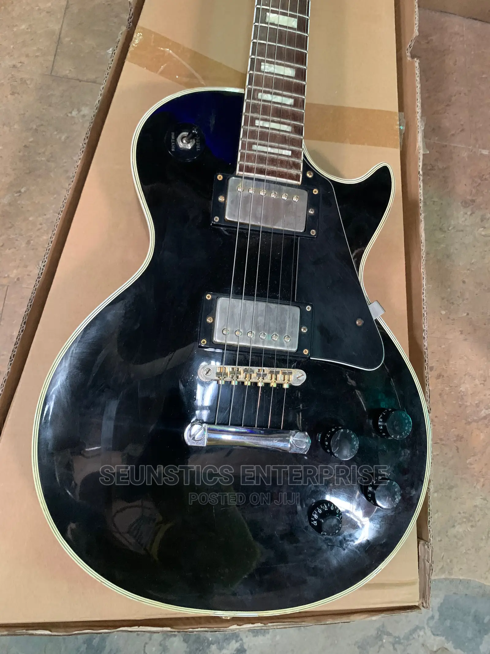 Quality Busker’S Les Paul Style Guitar