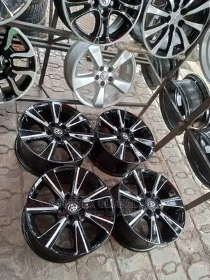 17 Alloyed Rim Camry!!