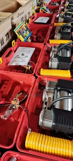 Tyre Air Compressor With Complet Kit