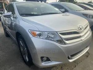Toyota Venza XLE AWD V6 2013 Silver