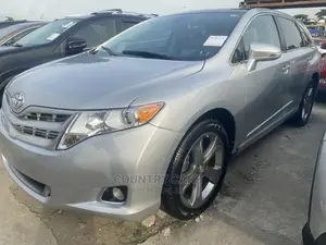 Toyota Venza XLE AWD V6 2013 Silver