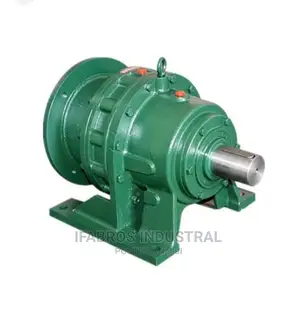 Gear Reducer Both Flange Types and Foot Types, Cast Bodies