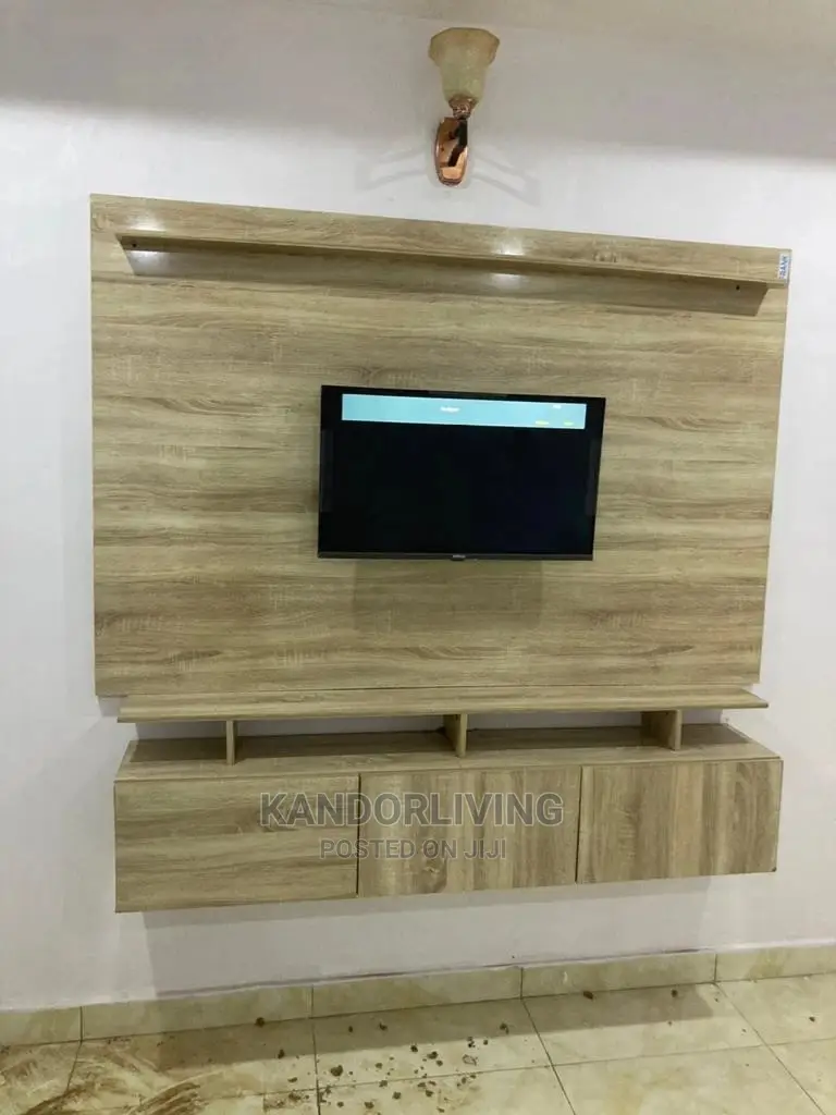 Quality TV Console/Stand