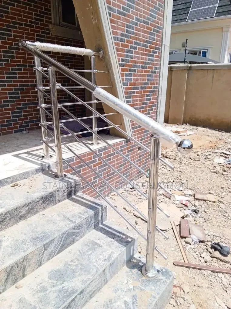 Stainless Hand Rail With