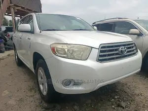 Toyota Highlander Sport 4x4 2009 White
