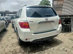 Toyota Highlander Sport 4x4 2009 White