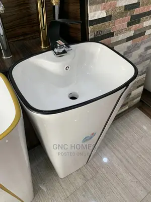 Free Standing Basin Black/ Gold