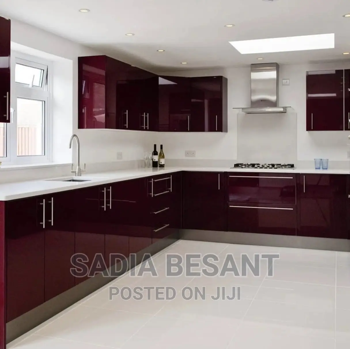 Modern Kitchen Cabinets and Accessories