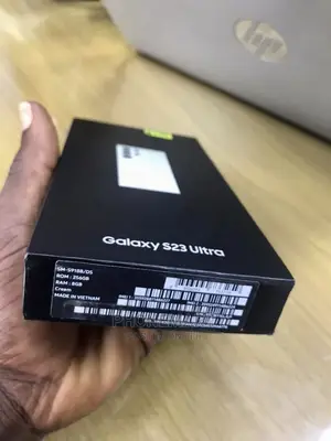 New Samsung Galaxy S23 Ultra 256 GB