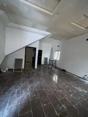 1bdrm Apartment in Chevron for rent
